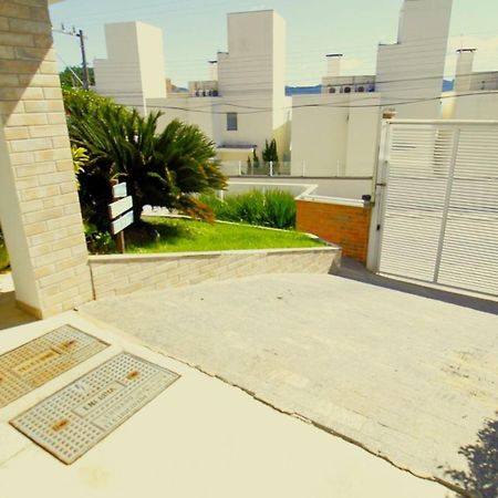 1079 - Apartamento Com Vista Para O Mar Em Bombinhas Ngoại thất bức ảnh