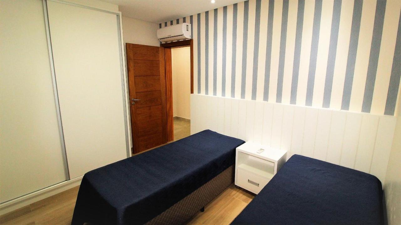 1079 - Apartamento Com Vista Para O Mar Em Bombinhas Ngoại thất bức ảnh
